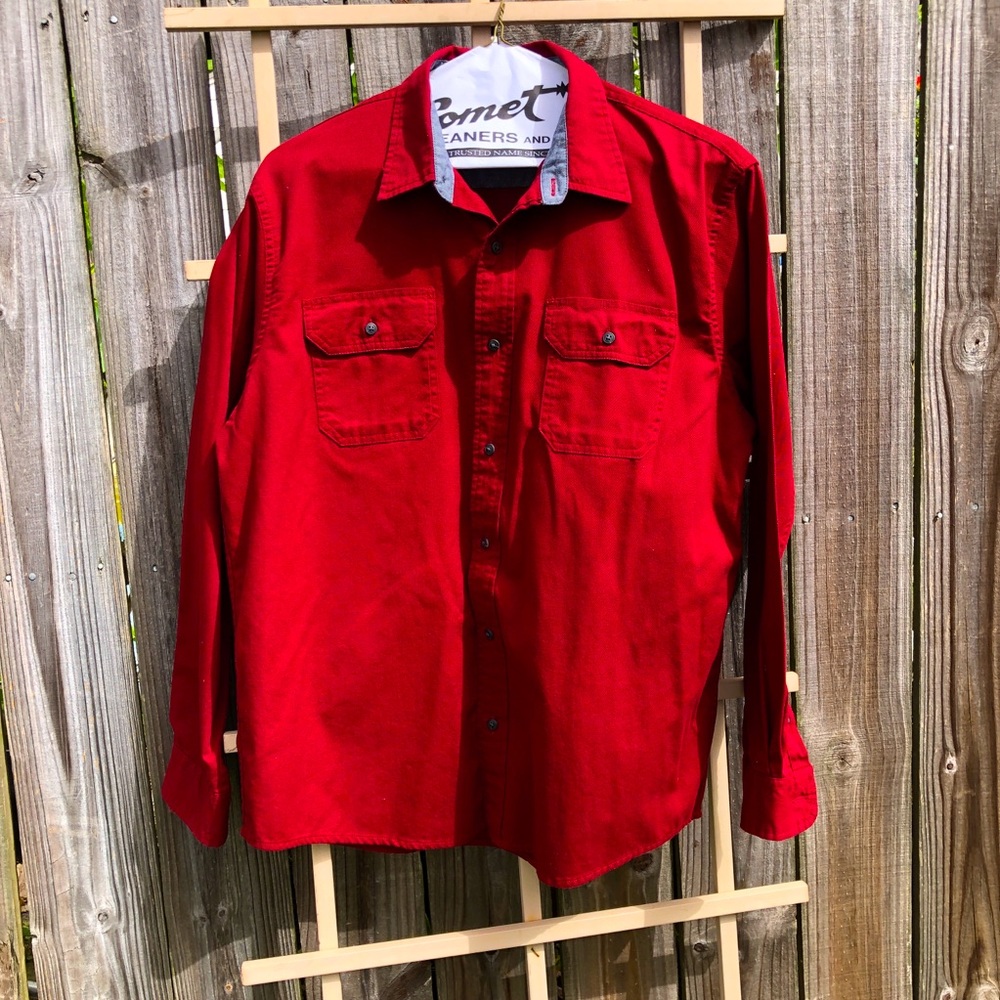 Wrangler Premium Quality Comfort Flex Long Sleeve Red Button Down-L
